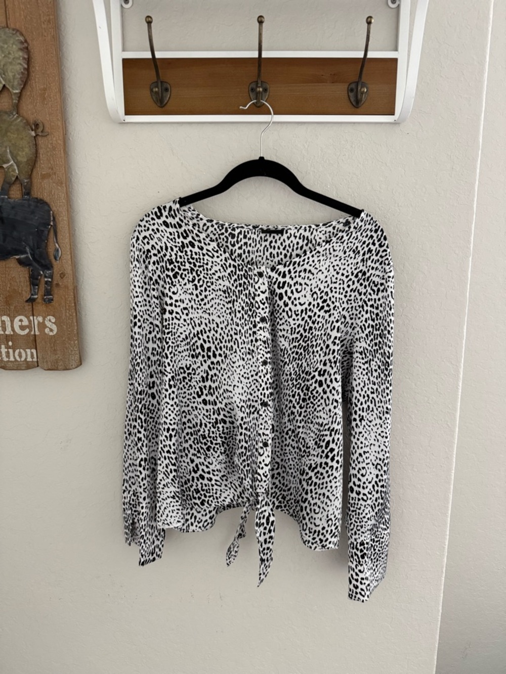 Worthington Black & White Leopard Tie-Front Long Sleeve Blouse